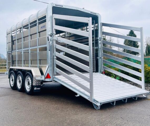 M TEC Livestock Tri Axel 12ft